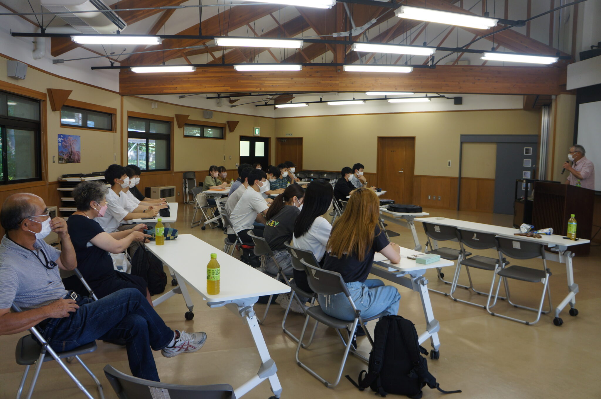 福島大学 経済経営学類・藤原遥ゼミで話をしました あぶくま山の暮らし研究所